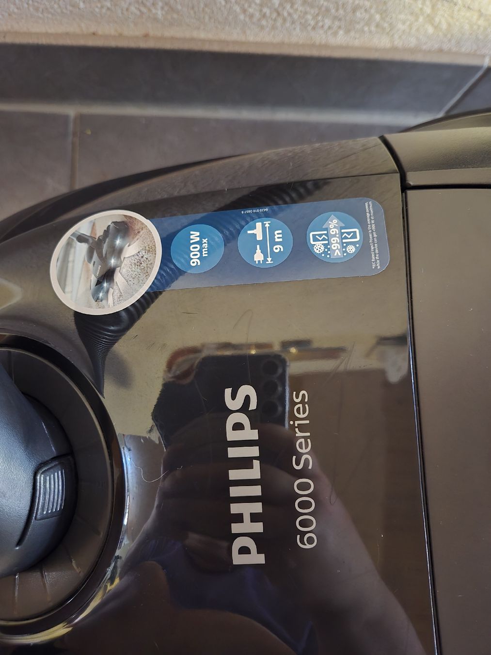 Philips Staubsauger & Zubehör: Staubsauger Philips 6000 Series – Gebraucht aus Laupersdorf von julunafi 3