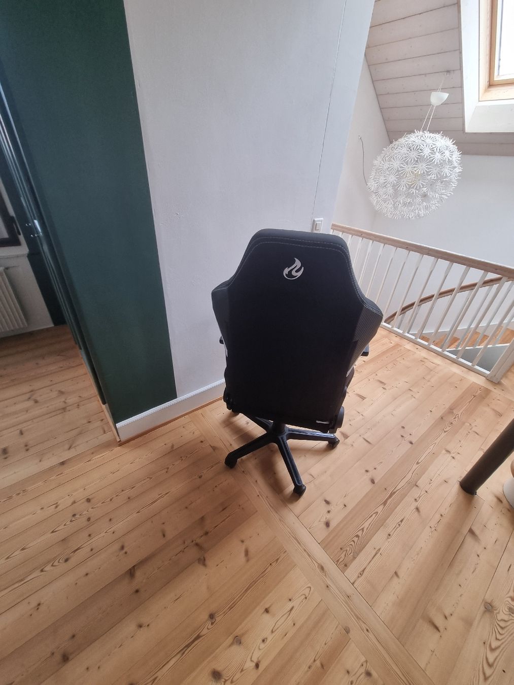 Fauteuils: Gamingstuhl – D'occasion à Herzogenbuchsee par ElMartin22 2