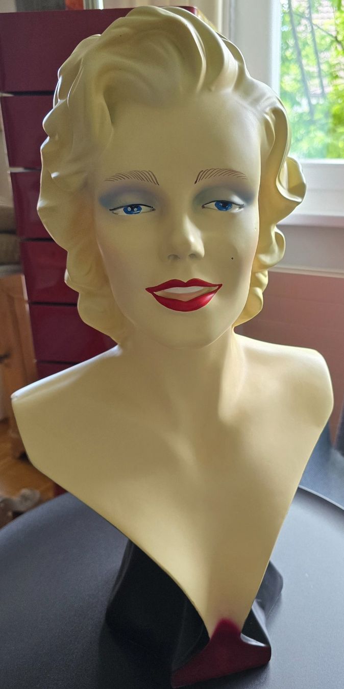 Sculture & Statue: Marilyn Monroe Büste – Usato da Gossau SG venduto da Novaforte