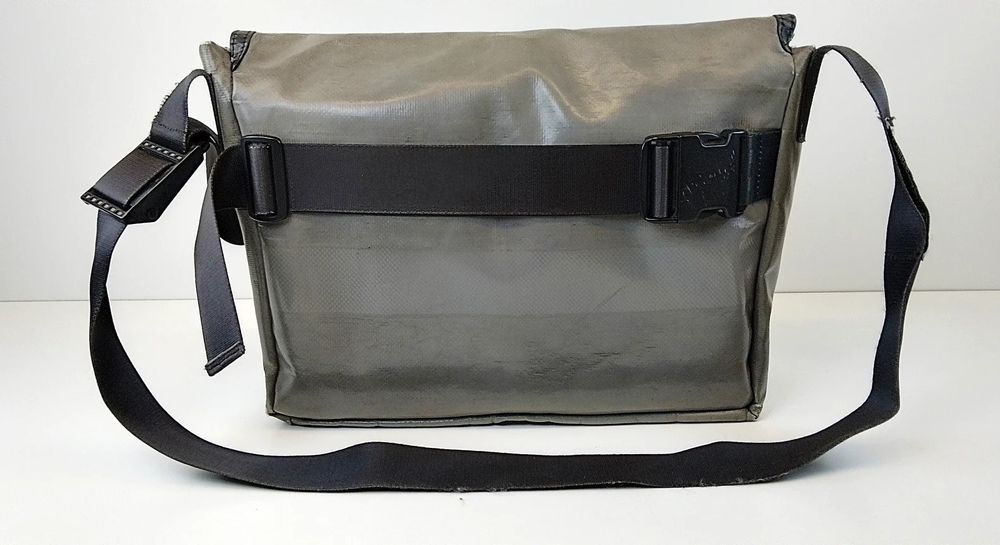 Graue FREITAG™ F13 Top Cat Messenger/UmhängeTasche Kaufen auf Ricardo
