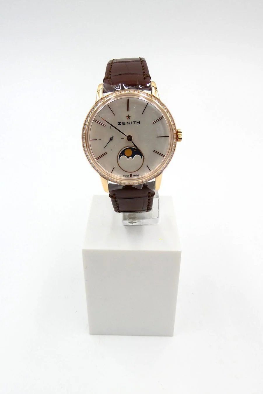 Zenith Orologi: Zenith Elite Moonphase 18k Gold – Nuovo e nell'imballaggio originale da Thalwil venduto da LeCh1ffre 6