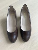 Brauner Pumps von Leder-Asper