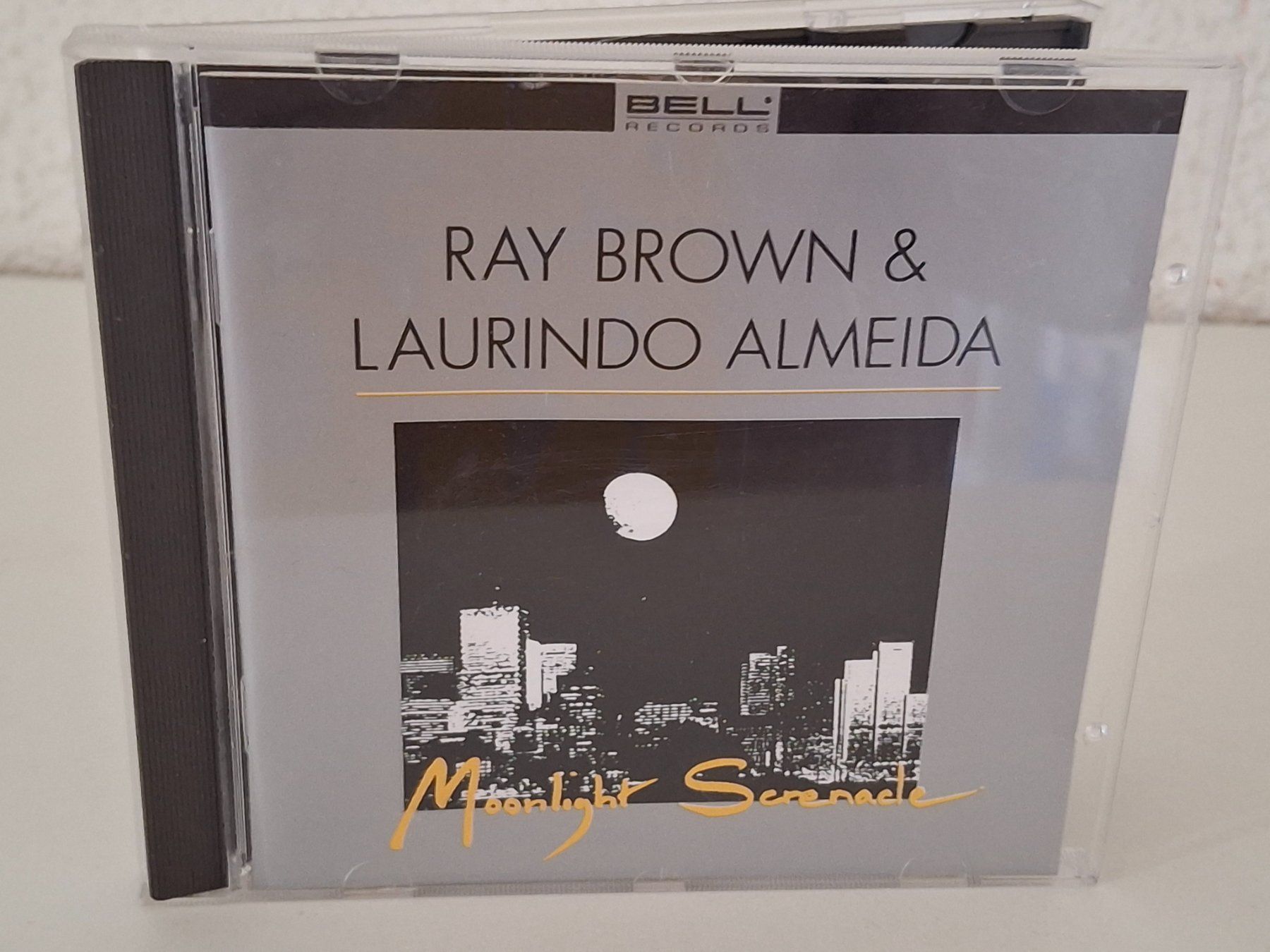 CDs: CD Ray Brown & Laurindo Almeida - Moonlight Serenade – Gebraucht aus Aarberg von Jackup1