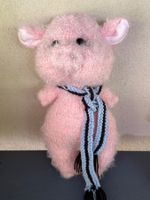 Peluche cochon rose crocheté à la main