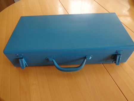 Werkzeugkoffer blau Metall MADE IN GERMANY guter Zustand