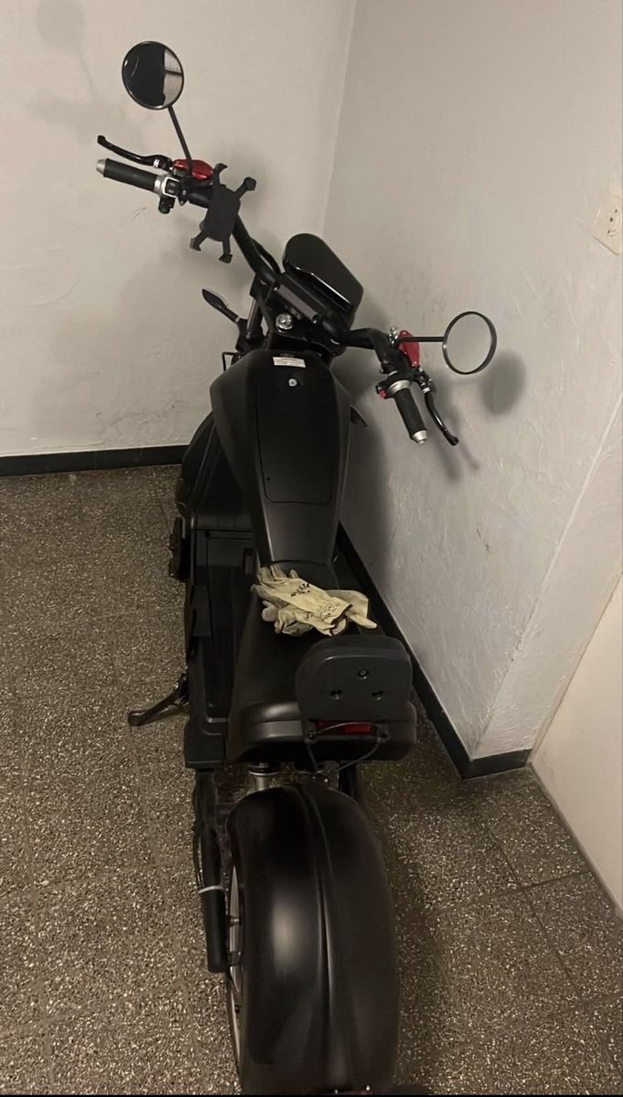 Veicoli elettrici: Elektro Scooter – Usato da zürich venduto da khouya01 3