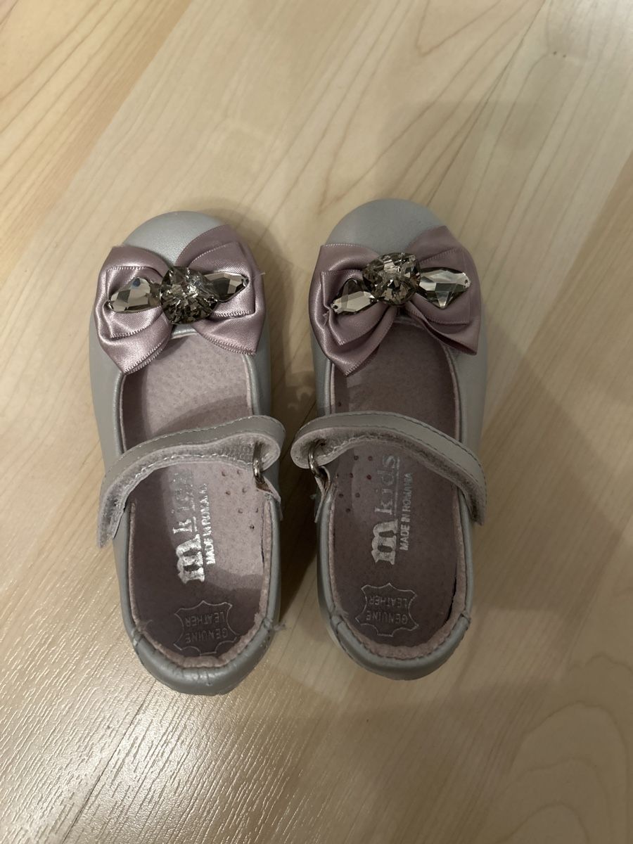 Scarpe per ragazze: Mädchen Leder Ballerinas Gr. 24 – Usato da Erlenbach ZH venduto da milalond 2