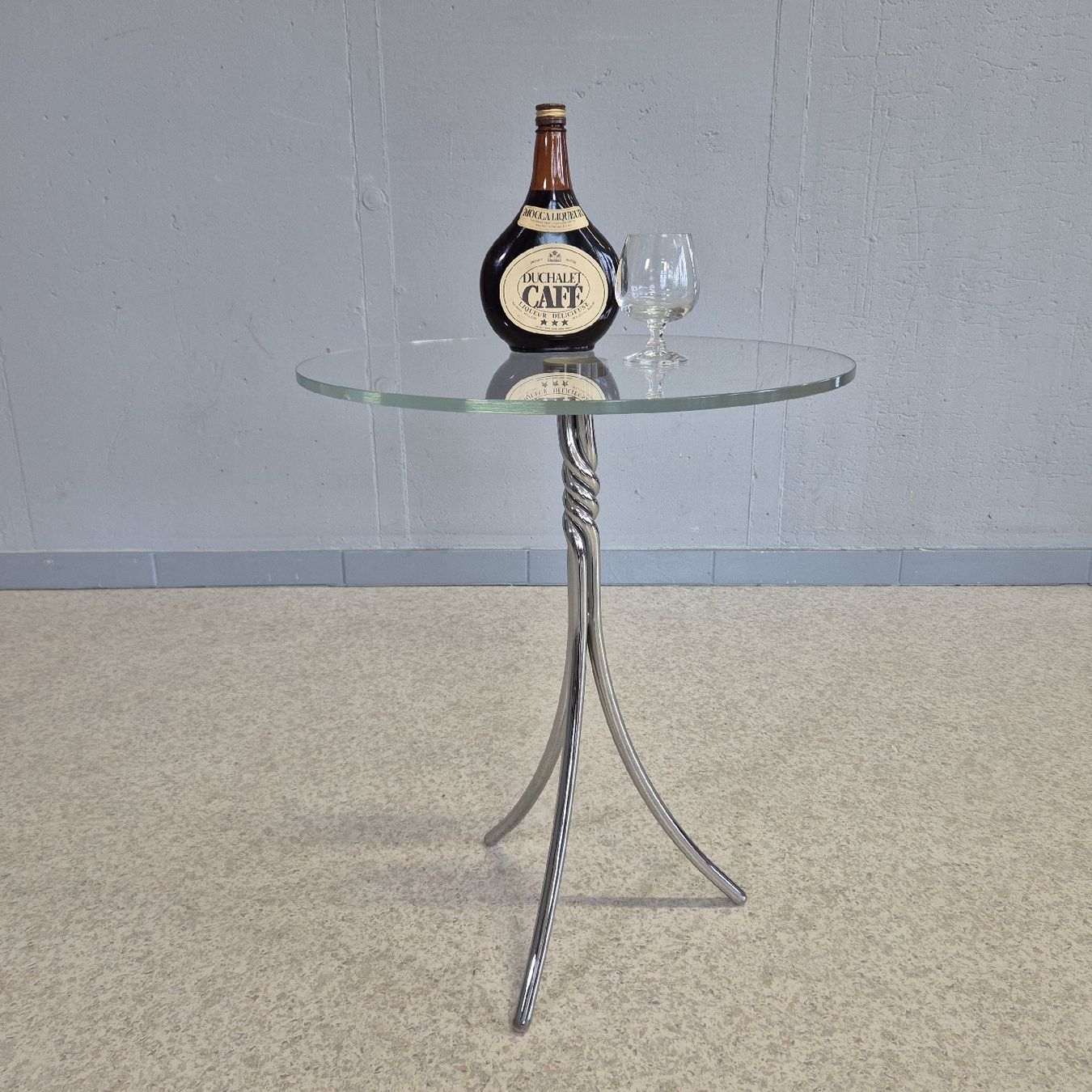 Tavoli: Design Chrom Glas Beistelltisch Coffee-Table – Usato da Nottwil venduto da Wondewa-Shop