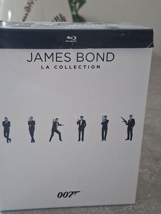 Collection James Bond Blu-ray, (Gebraucht) in Villeneuve VD für CHF 50 ...