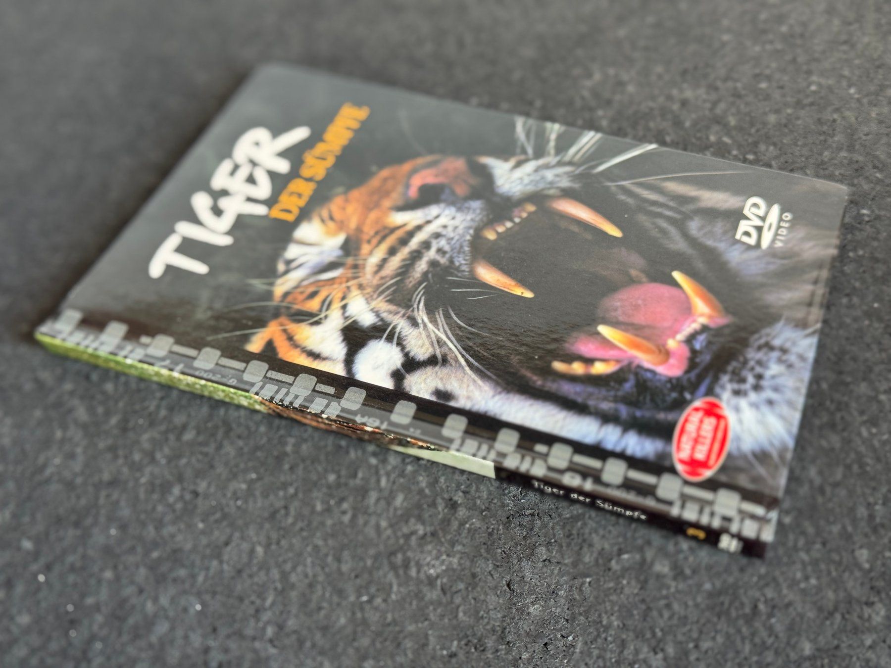 Tous les DVDs: TIGER Der Sümpfe DVD – D'occasion à Fribourg par tschjoly 5