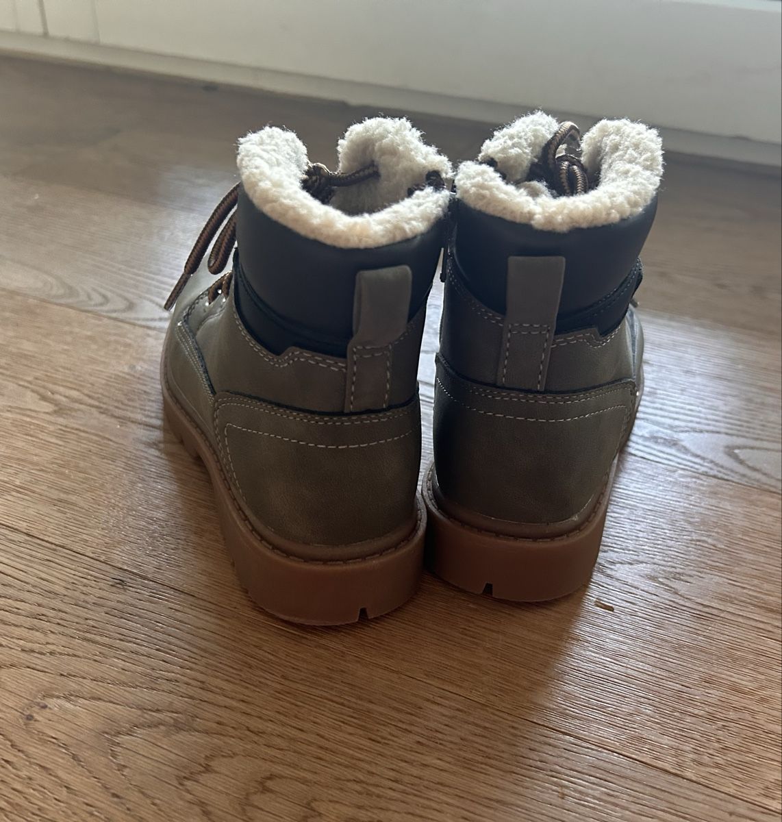 Schuhe für Jungen: Vty Winterschuhe – Neu (gemäss Beschreibung) aus Auslikon von Trollkjerring 2