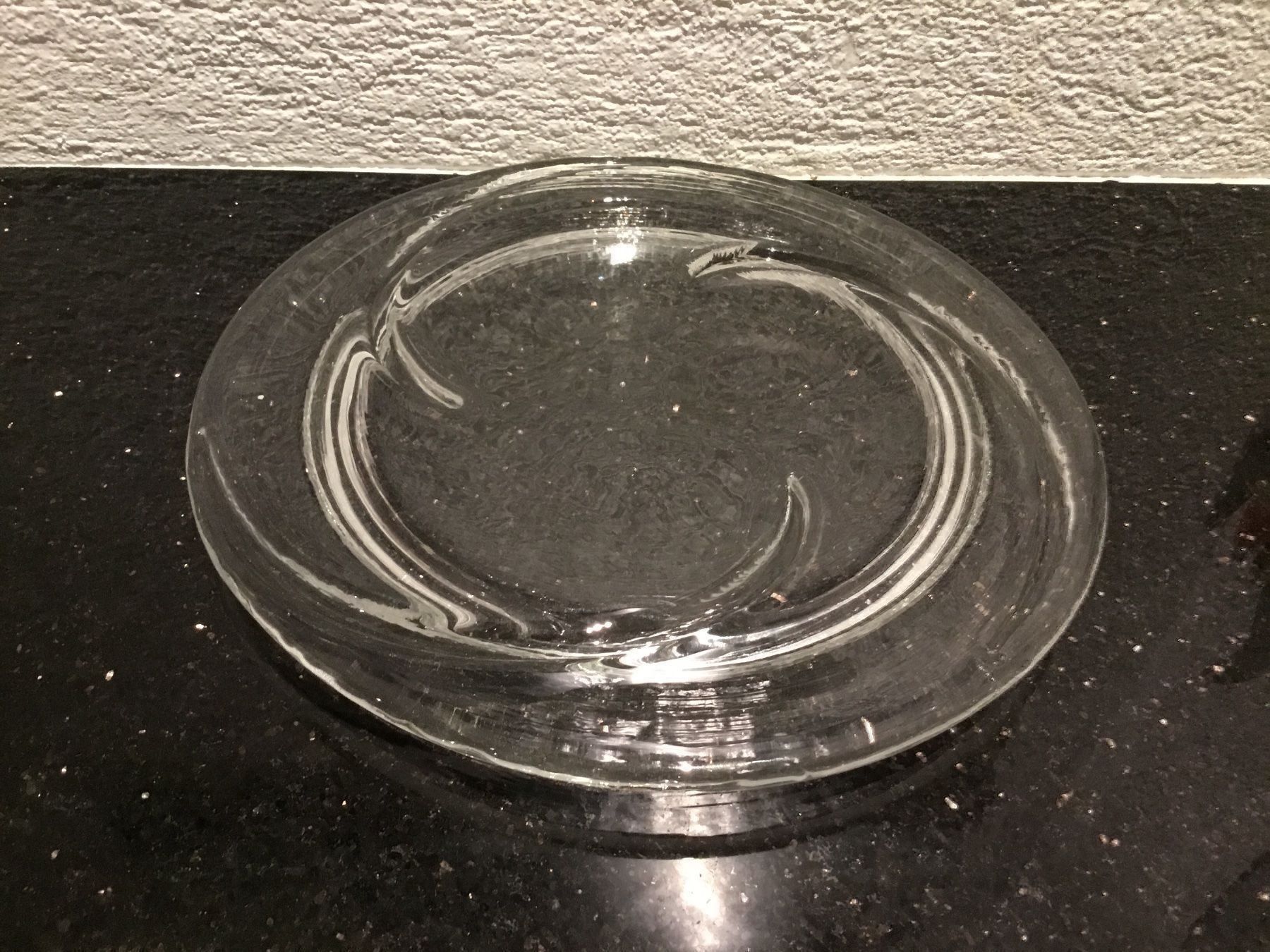 Servierplatten: Dekorative Glasplatte – Gebraucht aus Niederweningen von baghirac