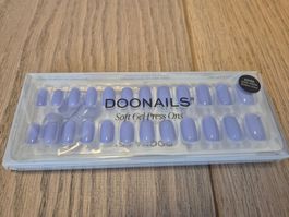 Doonails soft gel press ons- short square paradise
