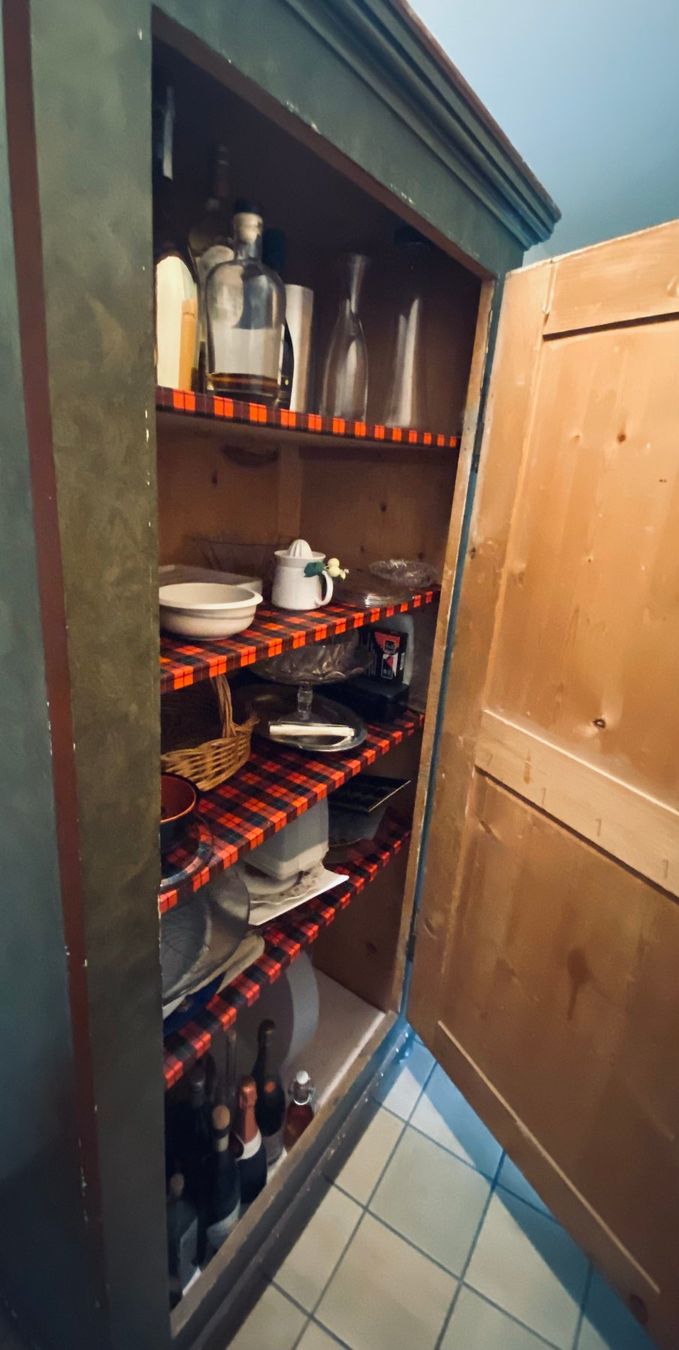 Schränke: Bauernschrank – Gebraucht aus Küsnacht ZH von hgr_pfw2 1