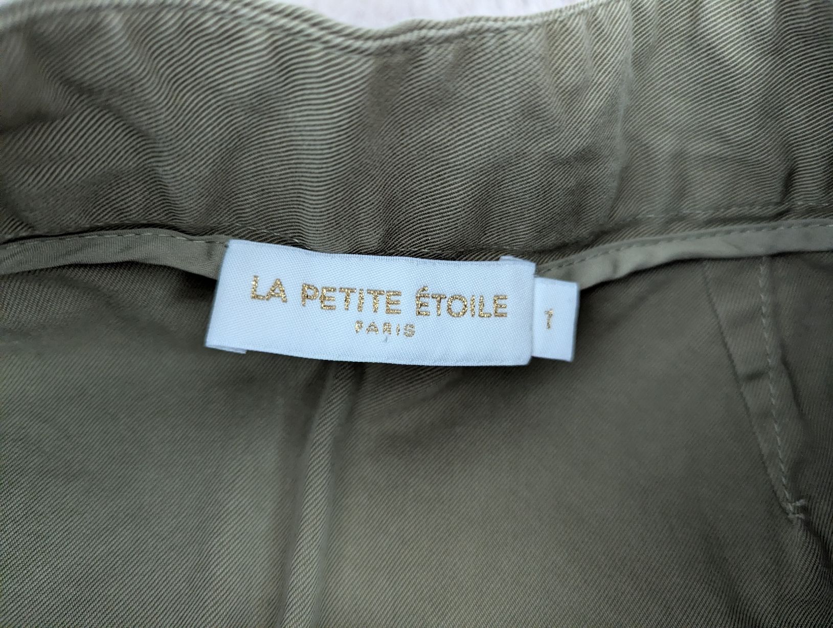 Gonne: jupe la petite étoile taille 1🌟 – Usato da Montreux venduto da dem_gyt9 2