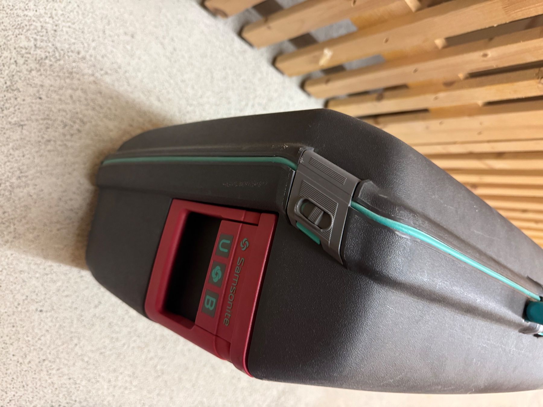 Samsonite Reisekoffer: Koffer – Gebraucht aus Suhr von han_8xwk 4