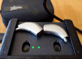 Hörgerät STARKEY Evolv AI 1200 BTR - mit Ladegerät - ab 1.--