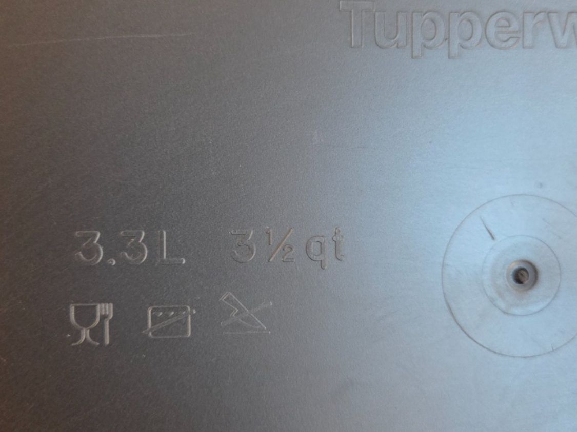 Tupperware Teglie da forno: Tupperware Ultra Pro 3.3L rechteckig – Usato da Niederuzwil venduto da kleine_hexe 2