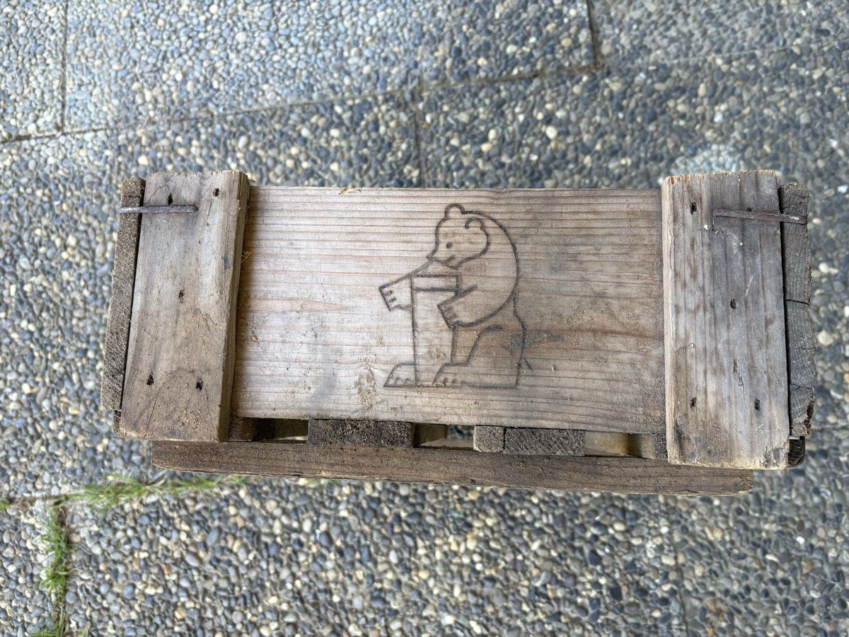 Casse di vino e birra: Alte Langenthaler Bier Holzkiste – Usato da Zweisimmen venduto da Domii 3