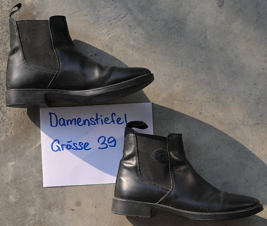 Scarpe da donna: Damenstiefel, Leder, Grösse 39 – Usato da Dussnang venduto da Mr_lucky