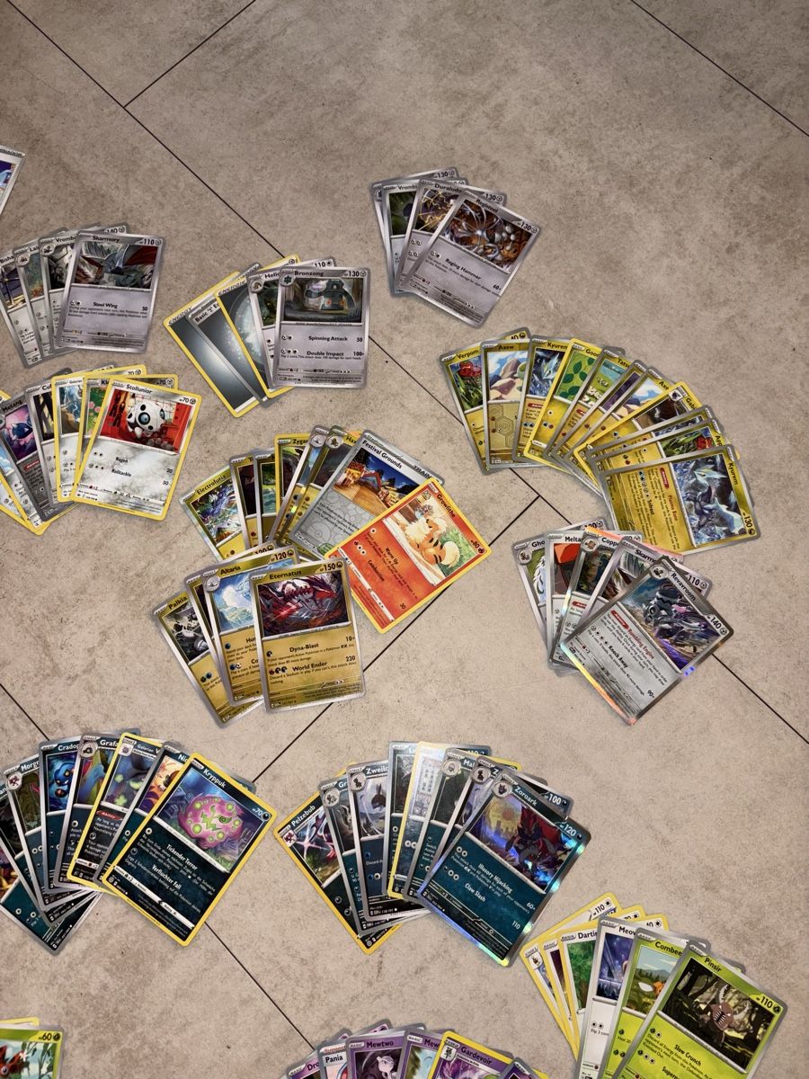 Pokémon Carte collezionabili: 239 Pokemon Karten – Usato da Naters venduto da Rikyman 1