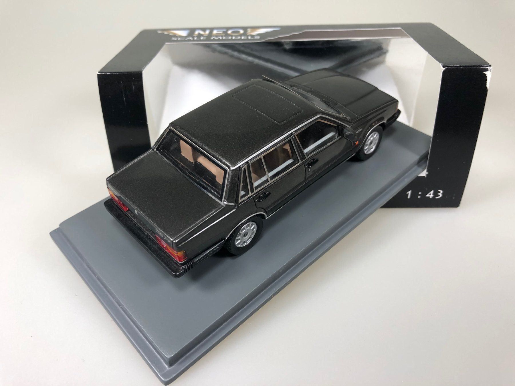 Volvo Modellautos: Volvo 740 Turbo - Neo - 1:43 – Gebraucht aus Widen von Himan 1