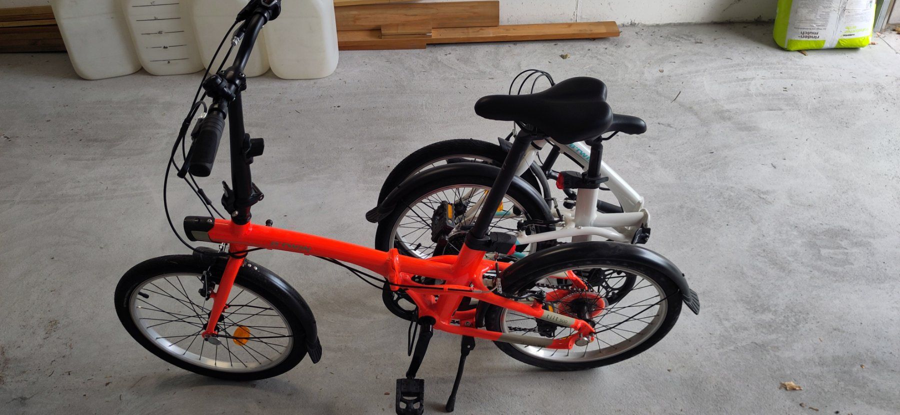 Minimotos: Zwei Klappvelo – D'occasion à Stäfa par Argesionaton