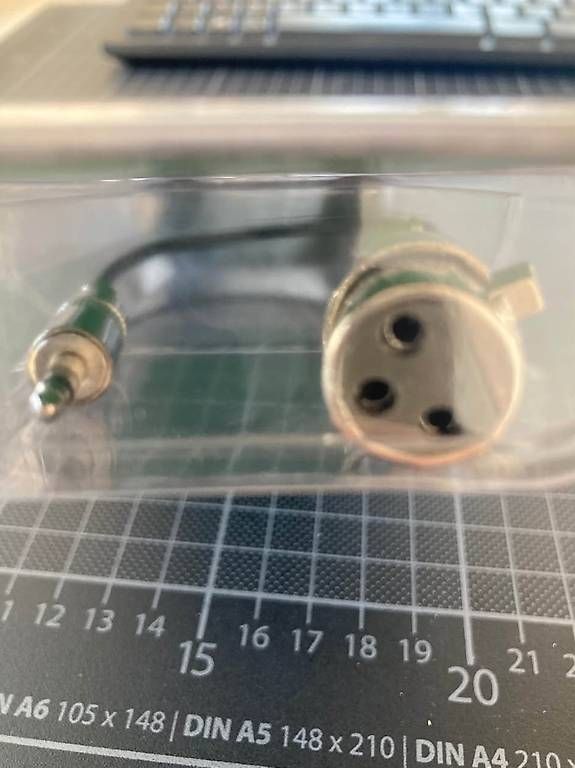 Laufwerke & Adapter: XLR Adapter stereo - 3.5mm Klinken-Stecker – Gebraucht aus Wetzikon ZH von vta_h8pd 2