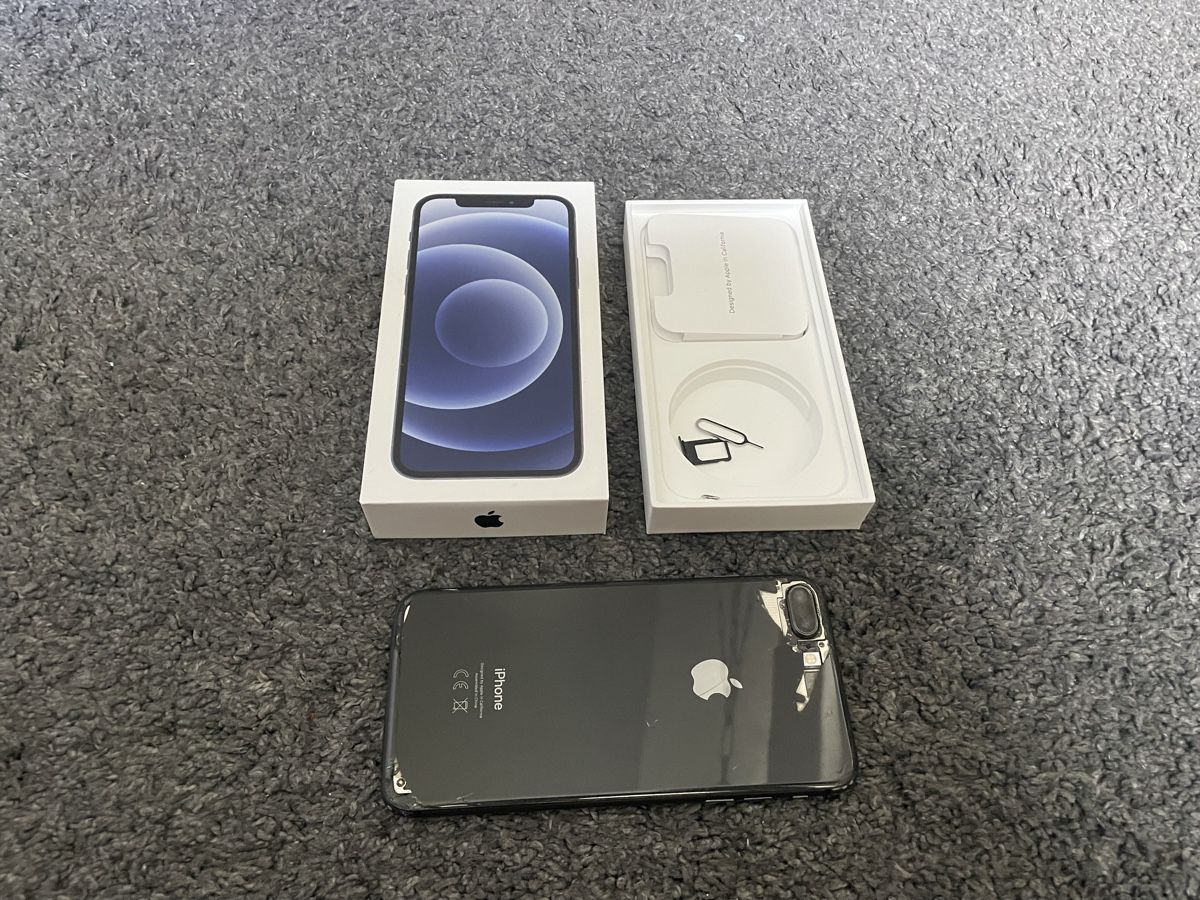 Apple Handys / Smartphones: Handy – Gebraucht aus Adliswil von mei_f5ps 1