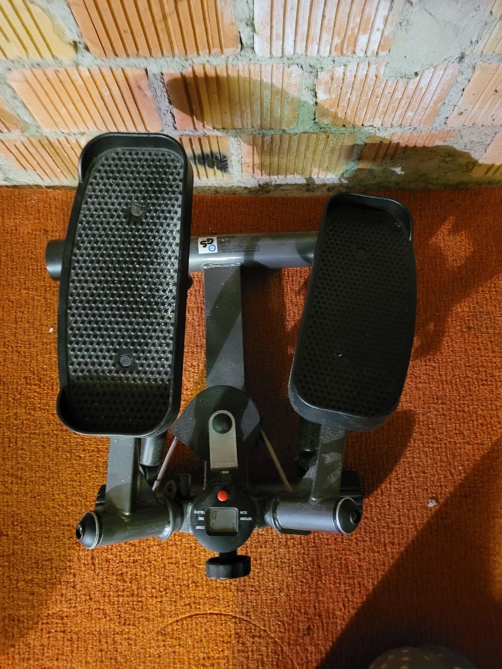 Hometrainer: Mini Stepper - Fit in den Frühling! – Gebraucht aus Bühler von Sarah_Cunha 1