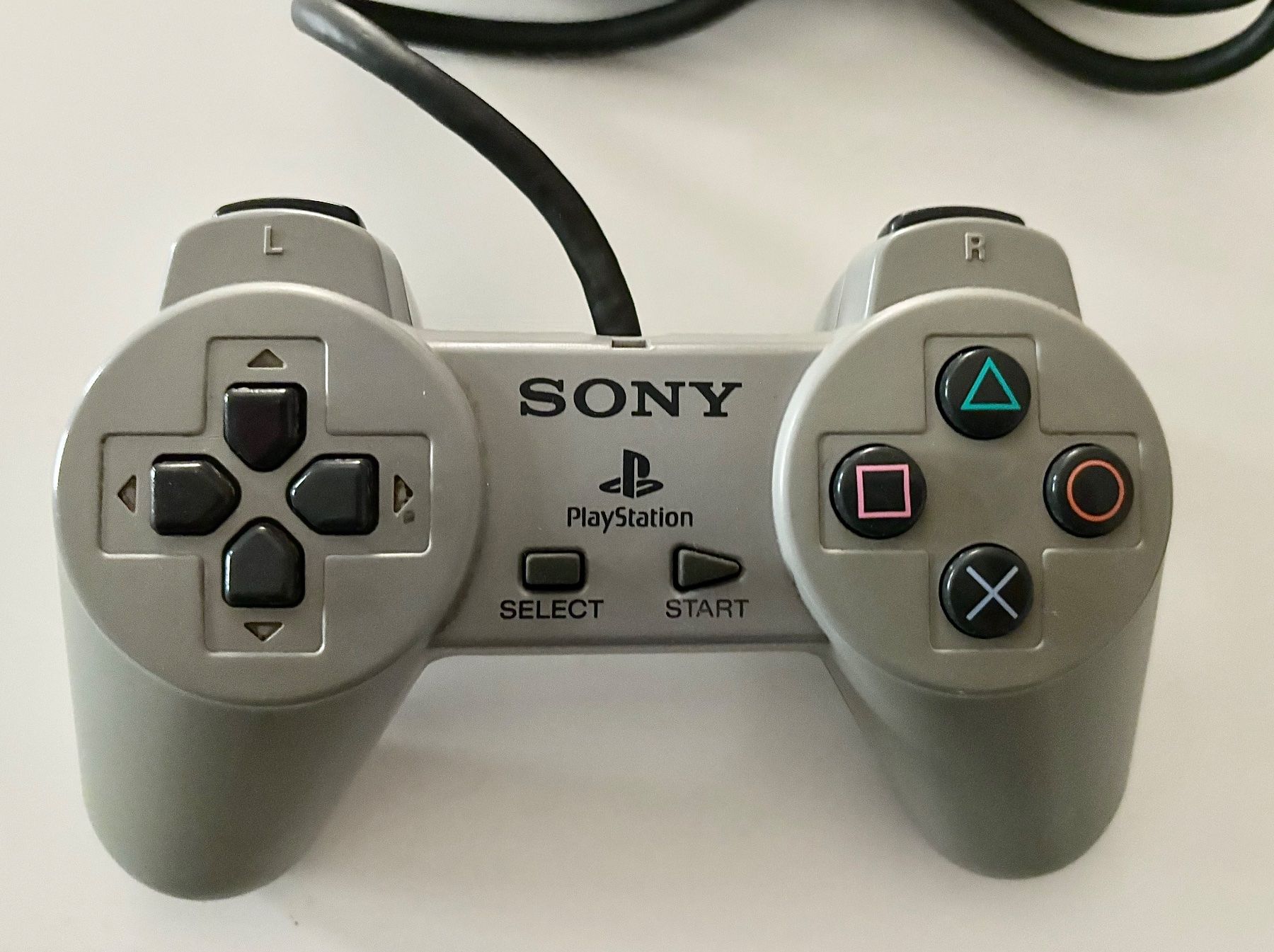 Sony Console: PLAYSTATION 1, PS1, VINTAGE, SONY, PAL, 1999, CONTROLLER ... – Usato da Dachsen venduto da Sven_Jasper 7