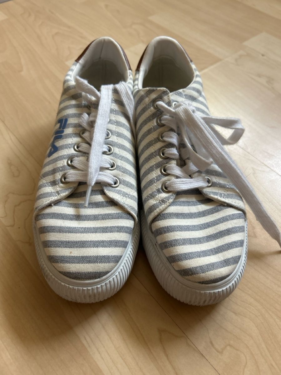 Fila Chaussures hommes: Fila Sneaker gestreift Grösse 38 gebraucht – D'occasion à Bremgarten b. Bern par lisapisa44 3