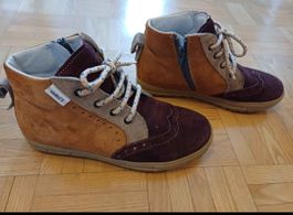 Kinder Schuhe