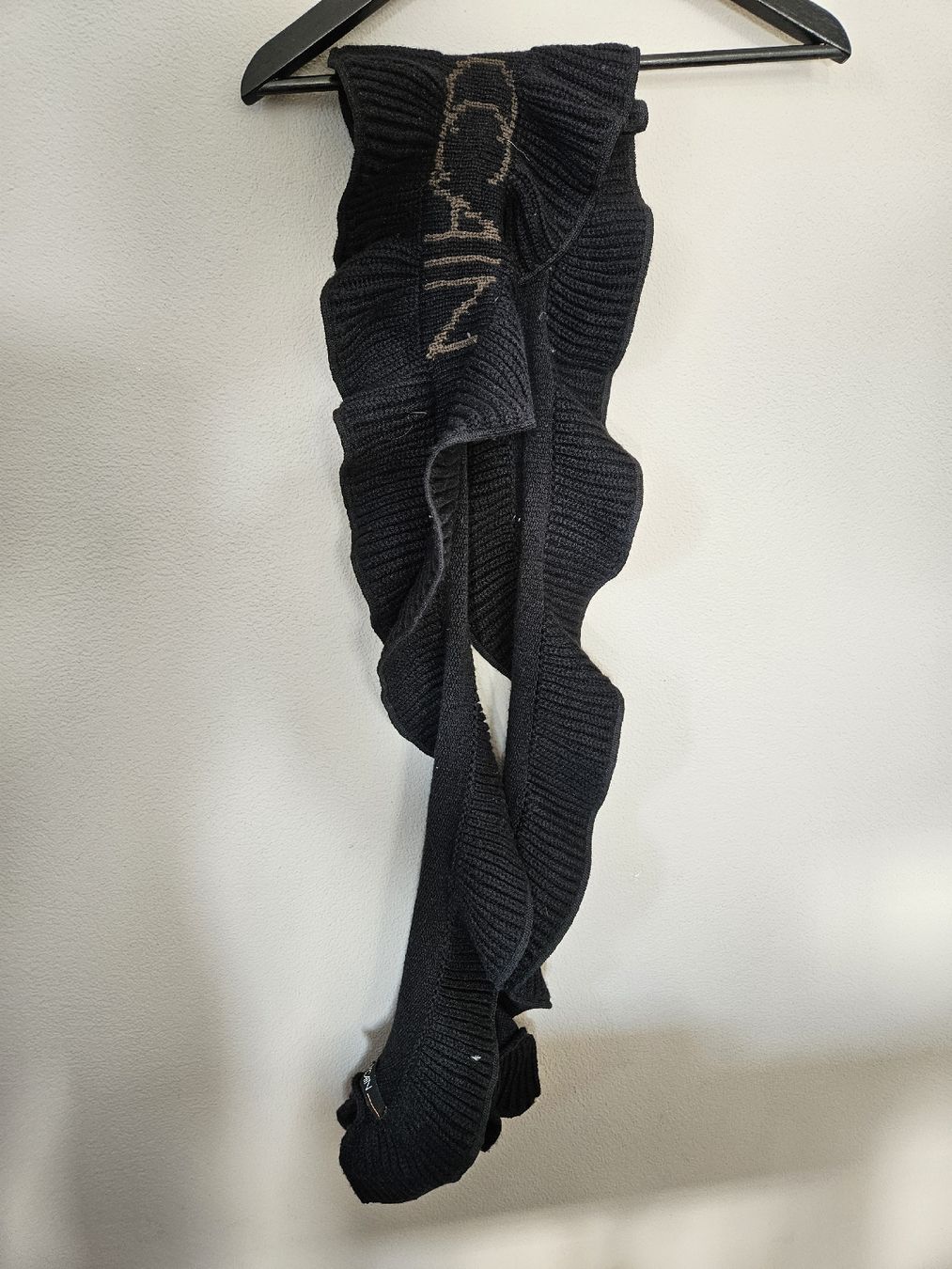 Marc Cain Foulards, Tücher & Schals: Marc Cain Strickschal schwarz Damen Winter neuwertig – Gebraucht aus Eschenbach SG von MarThu