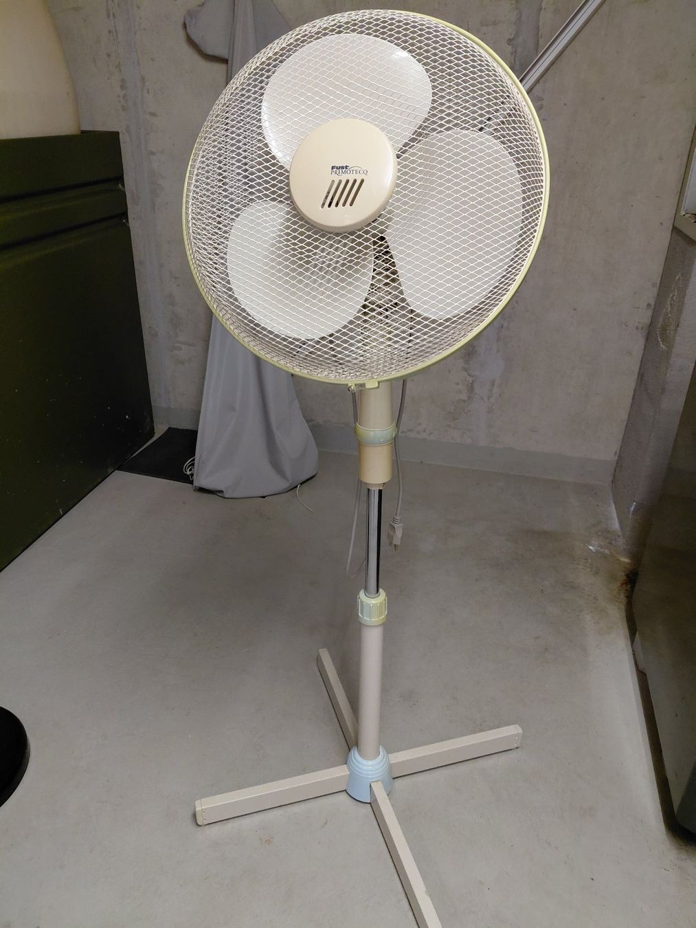 Primotecq Ventilateurs: Ventilator Primotec STV 400 – D'occasion à Wäldi par ouranopolis