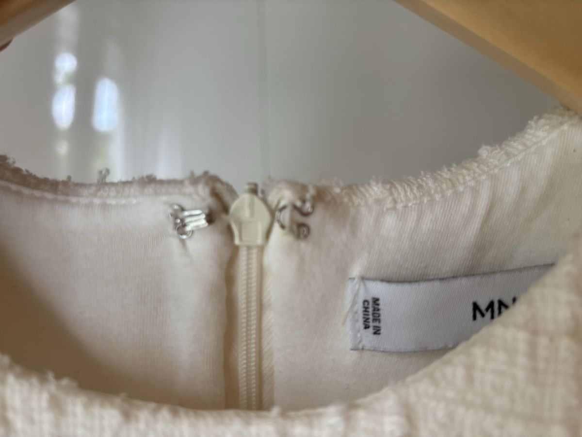 Mango Kleider: Kleid MNG weiss  – Gebraucht aus Estavayer-le-Lac von constance-esta 1