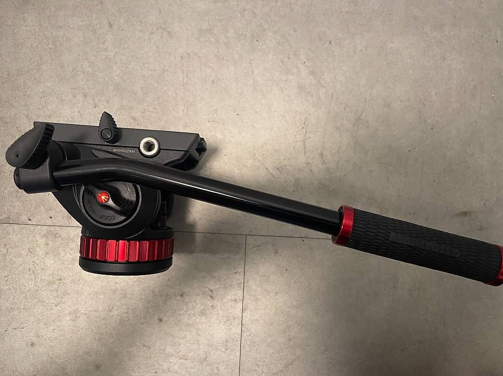 Manfrotto Treppiedi & Teste: Manfrotto Pro Fluid Video-Neiger m.fl.Basis+504PL – Usato da Zürich venduto da gou_m6hp