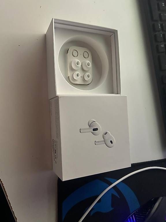 Apple Cuffie: AirPods Pro 2 mit MagSafe-Ladecase (USB-C) – Usato da Sigigen venduto da tim_r6bw 3