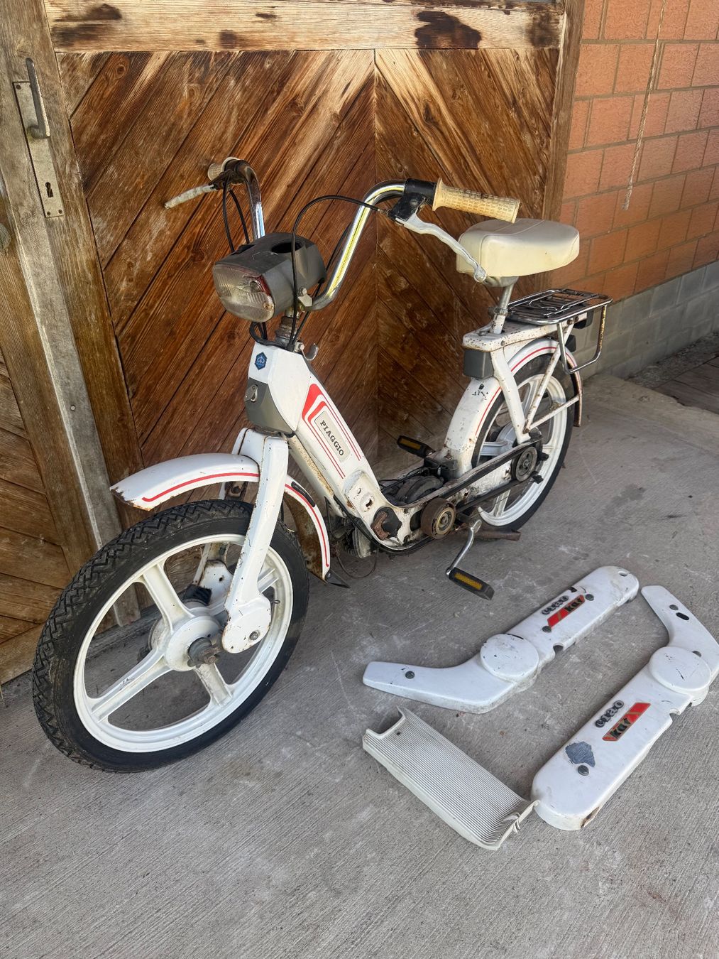 Piaggio Ciclomotori: Piaggio Ciao Mit Ausweis – Difettoso da Fahrni b. Thun venduto da Schneiderlein55 1