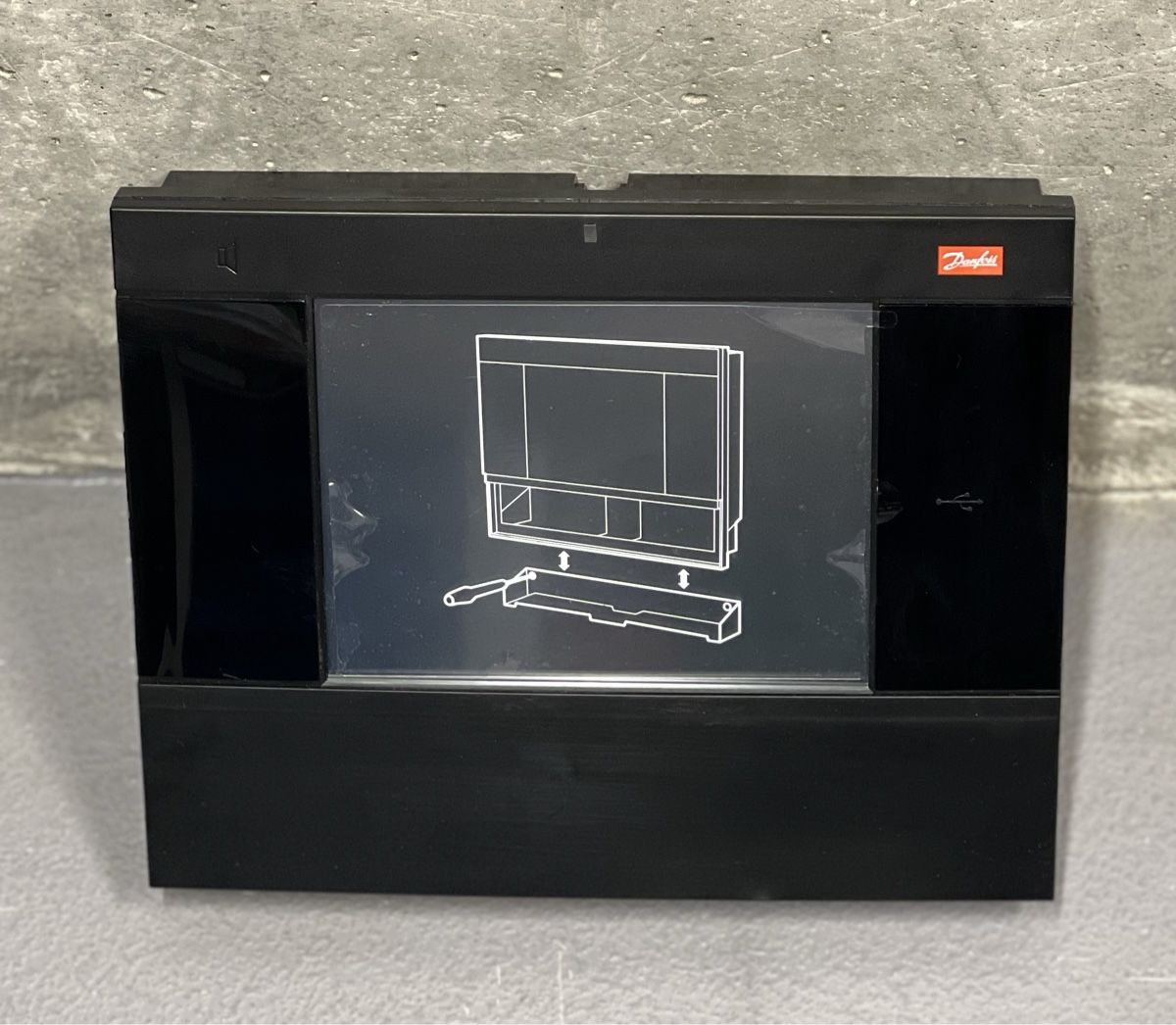 Danfoss Steuerung: Danfoss Controller, Systemmanager AK-SM 820A – Neu (gemäss Beschreibung) aus Romanshorn von DonRicardoo