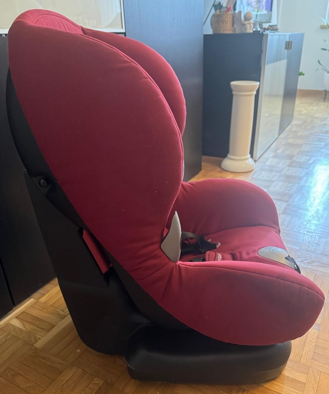 Maxi-Cosi Seggiolini per auto: Maxi-Cosi Autositz Kindersitz Rubi, bordeauxrot – Usato da Winterthur venduto da Lalacla 2
