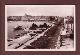 GENEVE - Quai du Mont Blanc - Bateau CGN