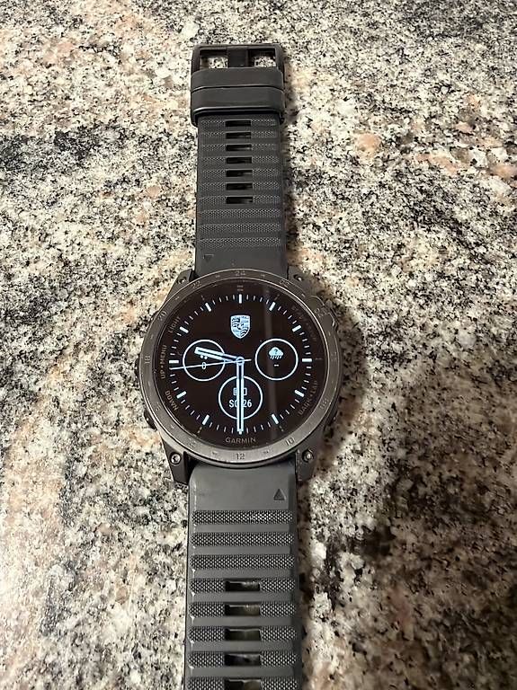 Garmin Smartwatch: Garmin Tactix 7 Sapphire   Top Zustand – Usato da Luzern venduto da Lightrooms