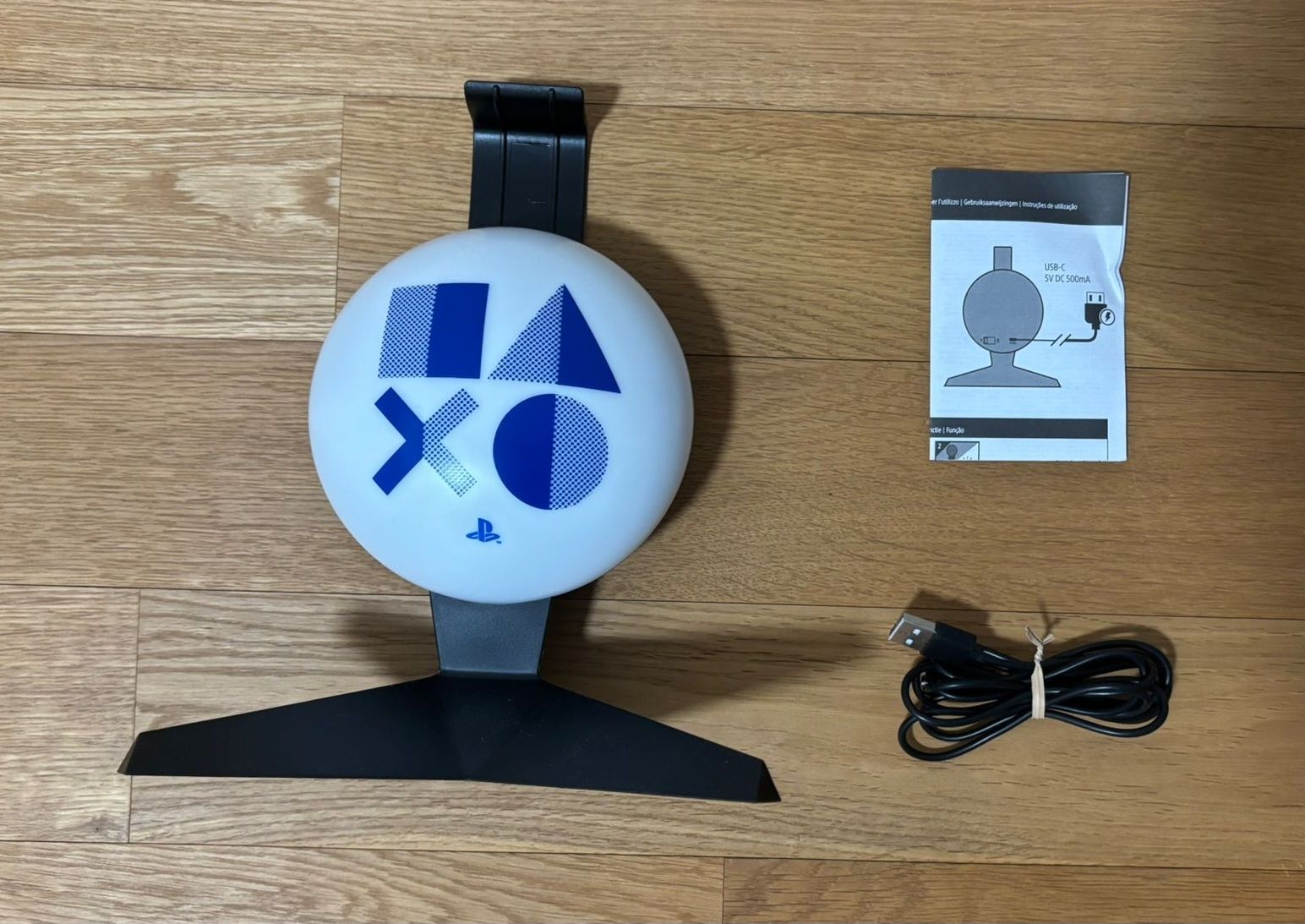 Altro in Decorazioni & Accessori: Playstation Kopfhörer-Ständer (Light Up Headware Stand) – Nuovo (secondo la descrizione) da Wangen ZH venduto da Nicetime06