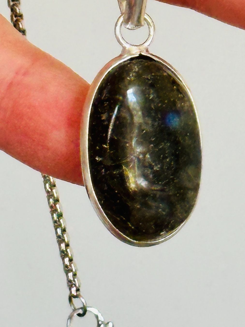 Catenine: Labradorite necklace – Nuovo e nell'imballaggio originale da Genève venduto da AGBERG 2