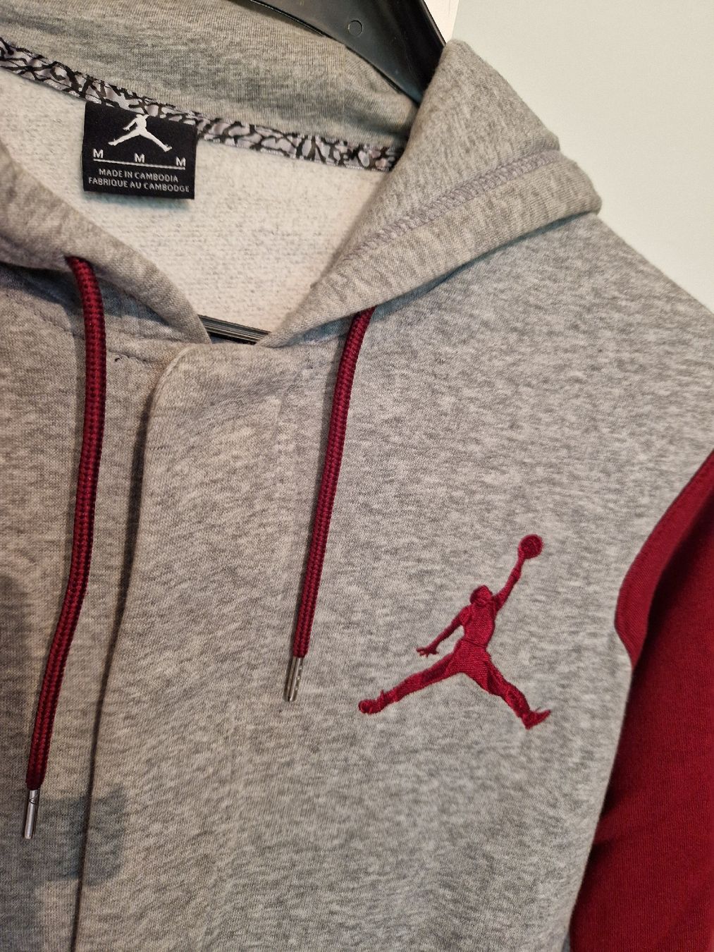 Jordan Jacken: Jordan Trainerjacke – Neu (gemäss Beschreibung) aus Münchenbuchsee von Ludo_Braenz 1