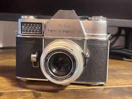 Kodak Retina Reflex III mit Retina-Xenar 50mm f/2.8 Objektiv
