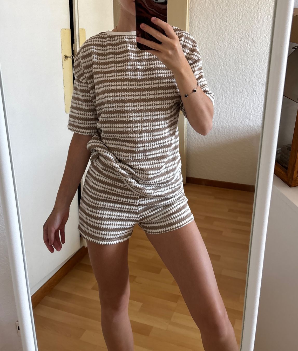 Kleiderpakete: Damen Set – Neu und originalverpackt aus Bern von ViksiBash 3