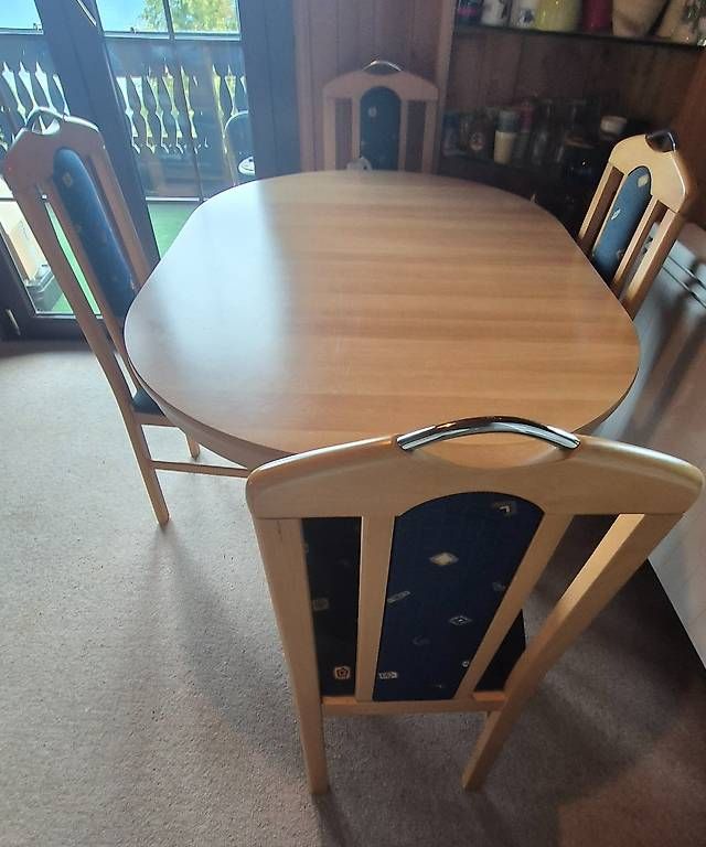 Tavoli: A vendre table de salle à manger + 6 chaises – Usato da Les Giettes venduto da mar_789z 1