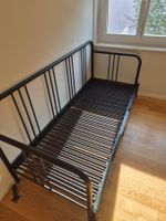 Bett / Bettsofa ausziehbar aus Metall